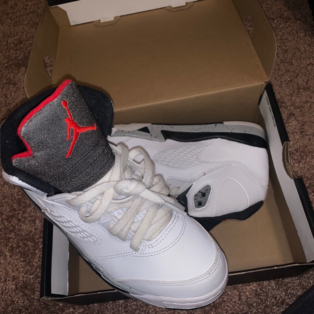 Air Jordan Retro 5
